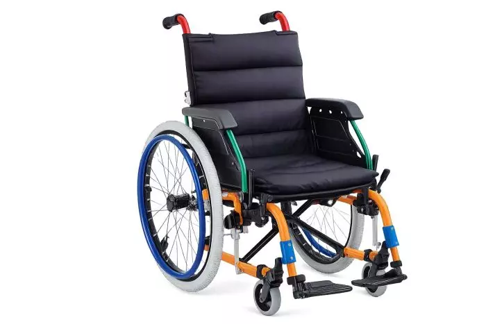 Silla de ruedas pediátrica