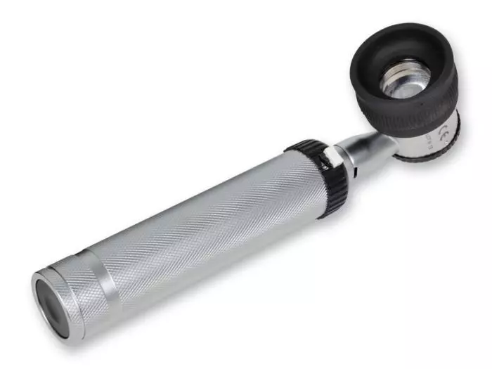 Dermatoscopio Gima con aumento de 10x