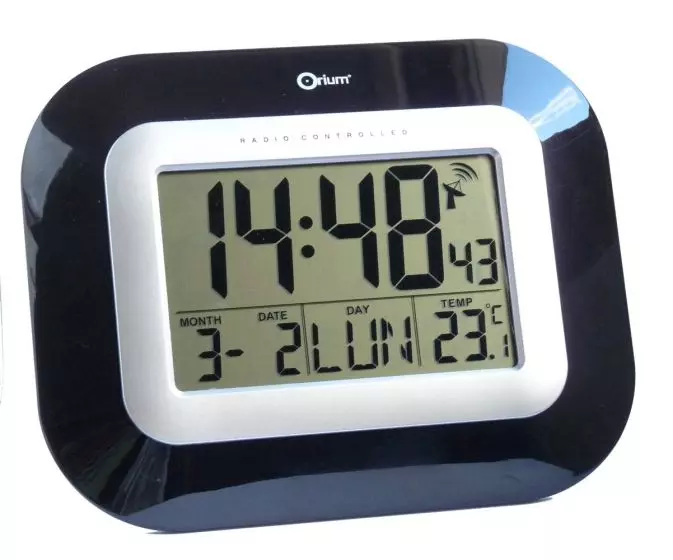 Reloj de péndulo digital negro de Orium