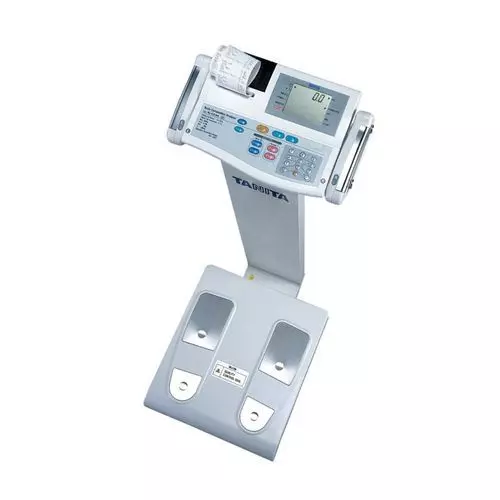 Analizador de la composición corporal por segmentación Tanita BC 418