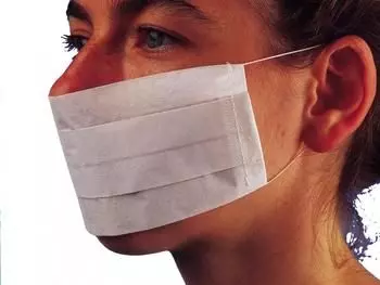 Caja de 100 máscaras con 2 pliegues Comed