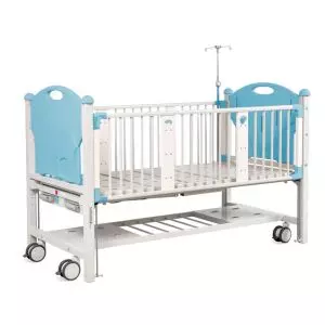 Cama infantil con barandilla desmontable