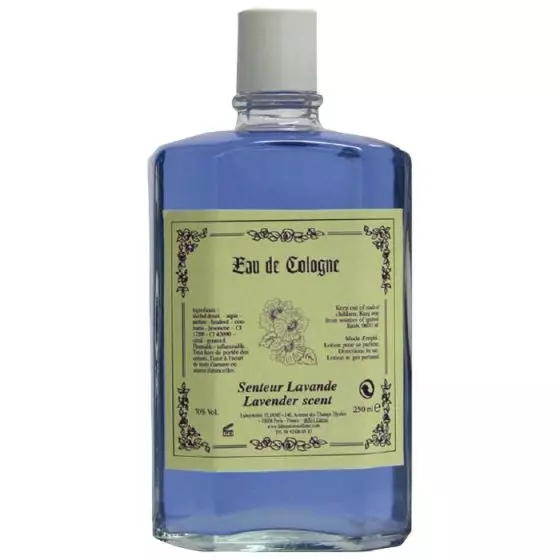 Agua de Colonia, Holtex