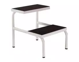 Banquito peldaño metálico dos alturas  Ecopostural A4443