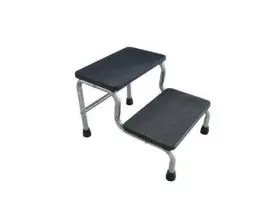 Banquito peldaño metálico dos alturas Holtex