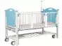 Cama infantil con barandilla desmontable