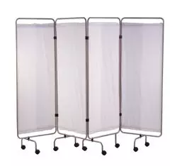 Pantalla de acero inoxidable con 4 paneles y las cortinas blancas Holtex